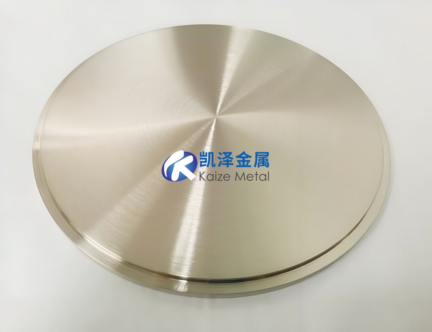 旋轉(zhuǎn)鈦靶材 vs 平面靶材：利用率優(yōu)化設(shè)計(jì)、鍍膜均勻性影響及大面積鍍膜場(chǎng)景應(yīng)用